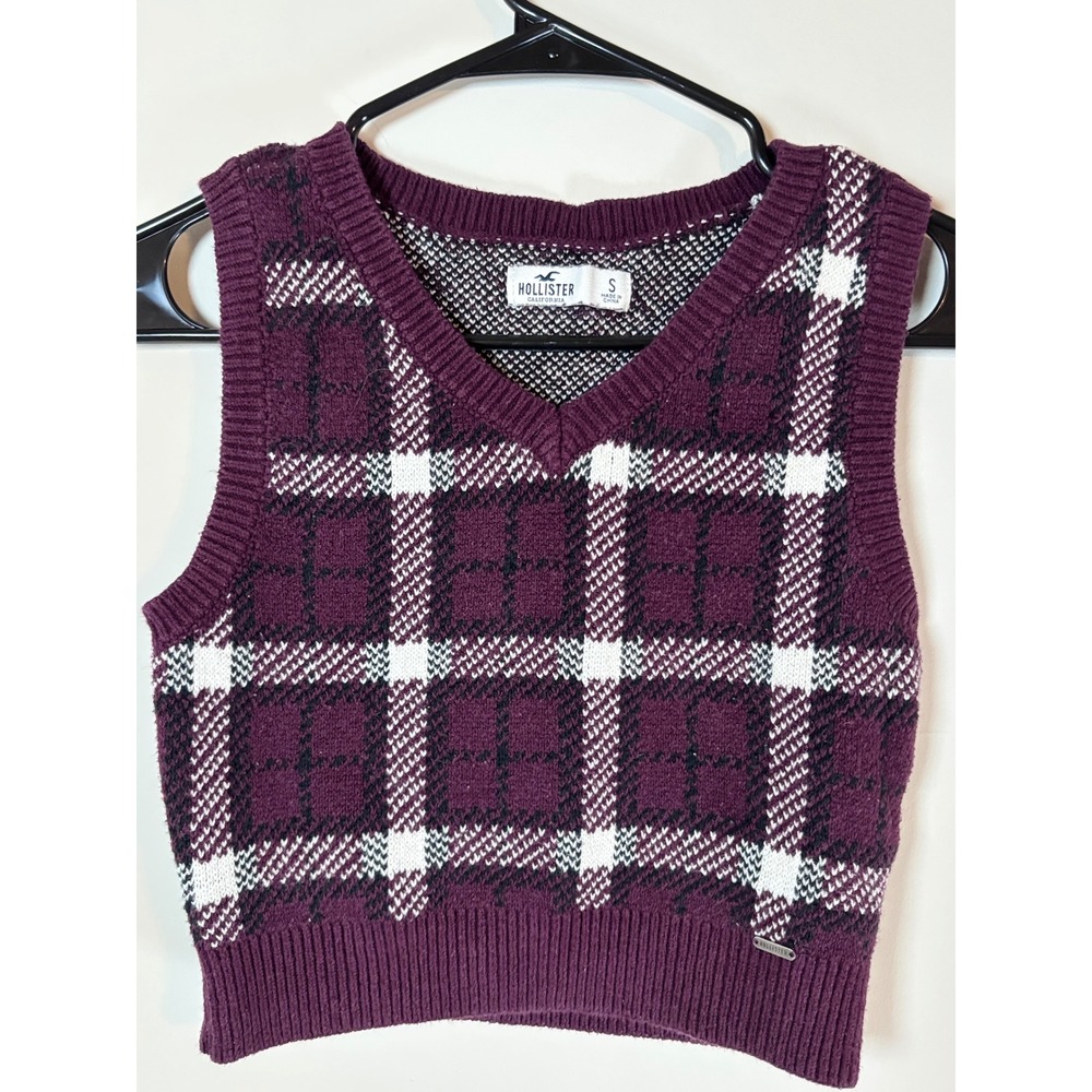 Hollister Burgundy Plaid Cropped Sweater Vest V-Neck Purple White Black Small